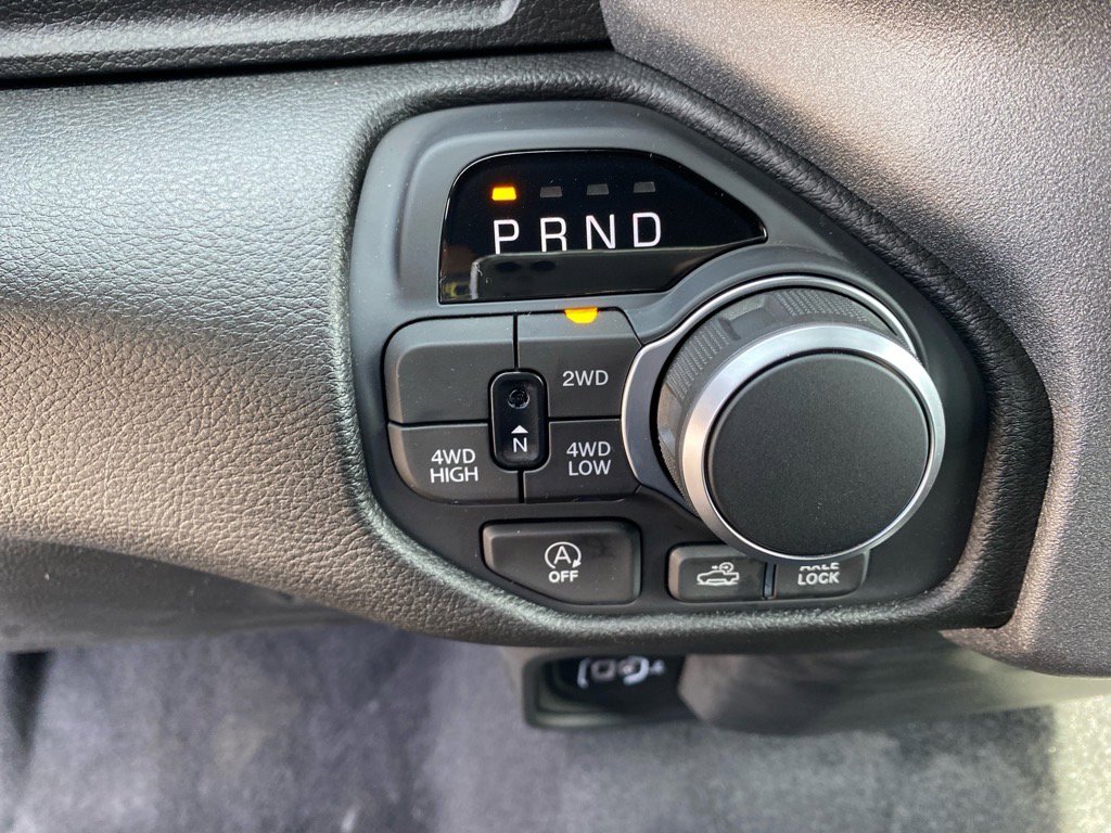 2026 Ram 1500 Warlock photo 7