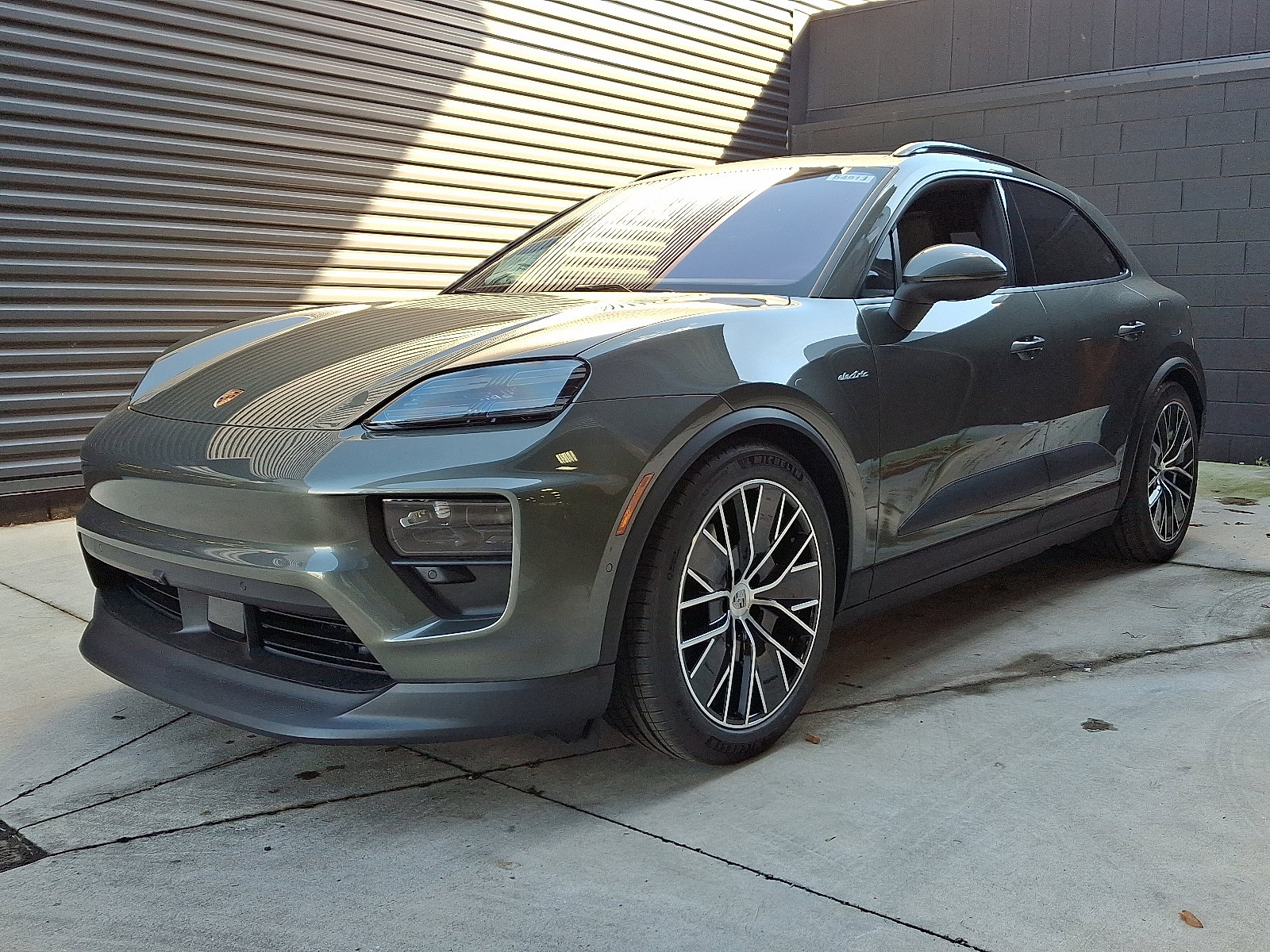 2025 Porsche Macan