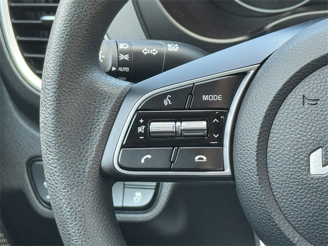 2023 Kia Seltos LX photo 29