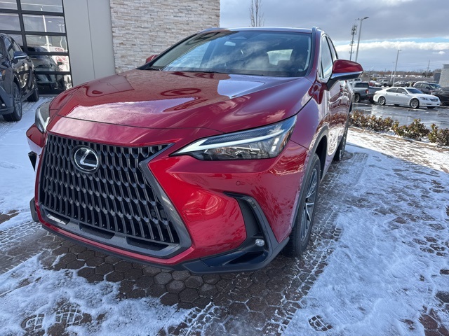 2026 Lexus NX 350 Premium photo 2