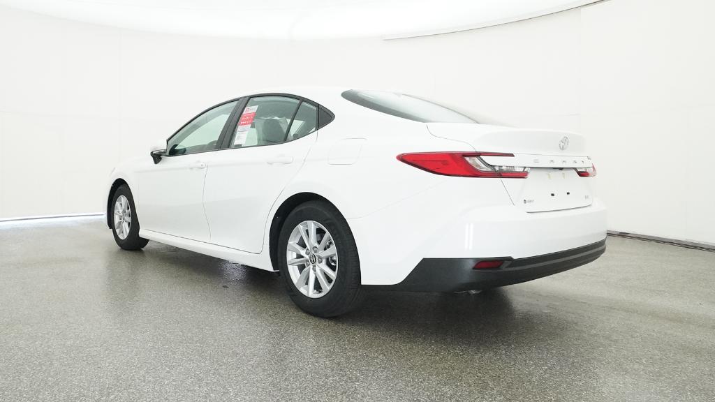 2026 Toyota Camry LE photo 14