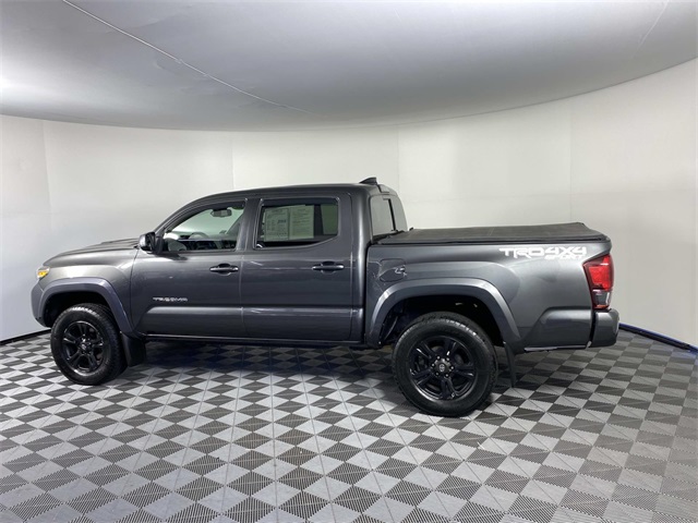 2018 Toyota Tacoma TRD Sport V6 photo 4