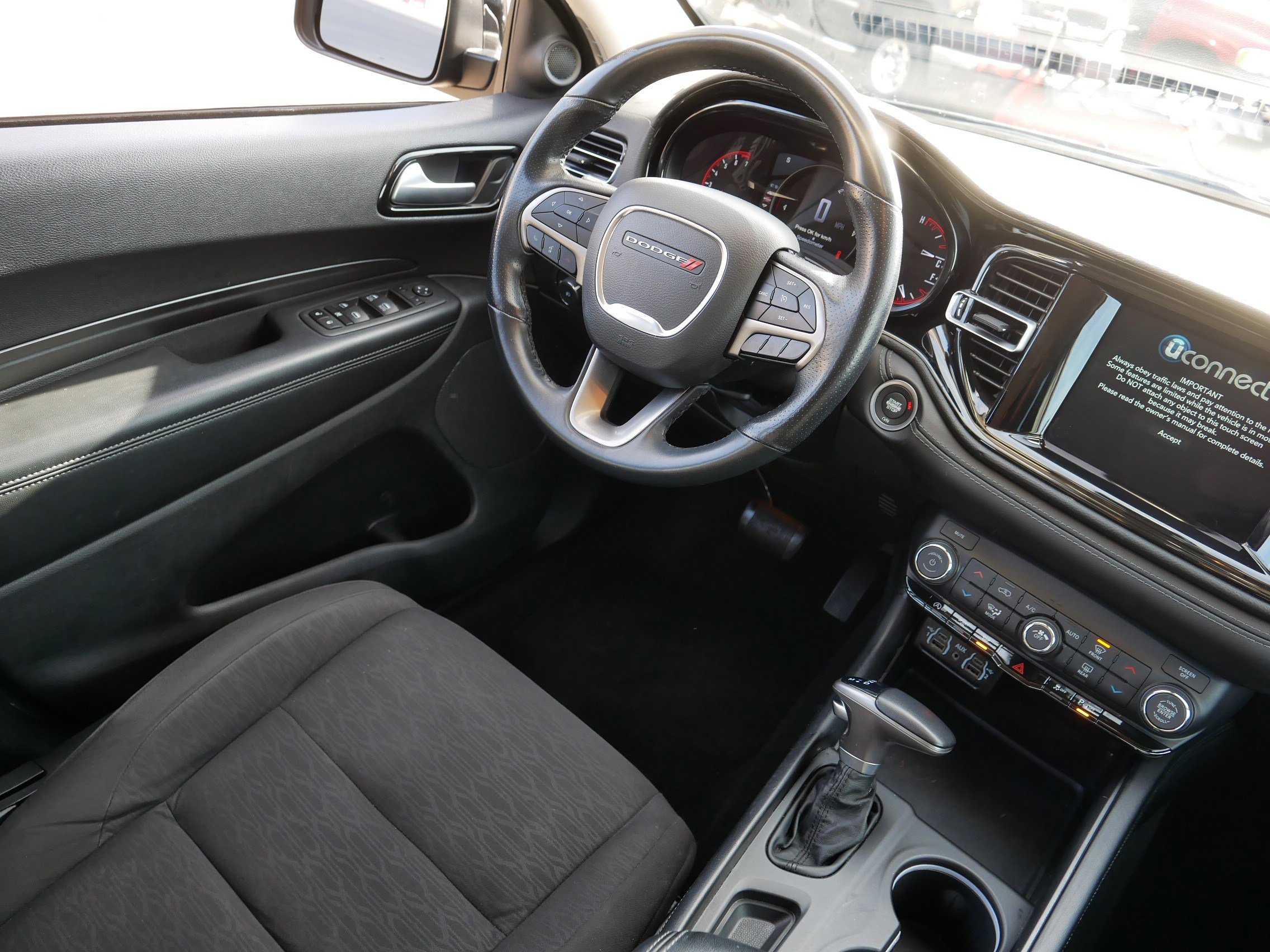 2022 Dodge Durango SXT photo 4