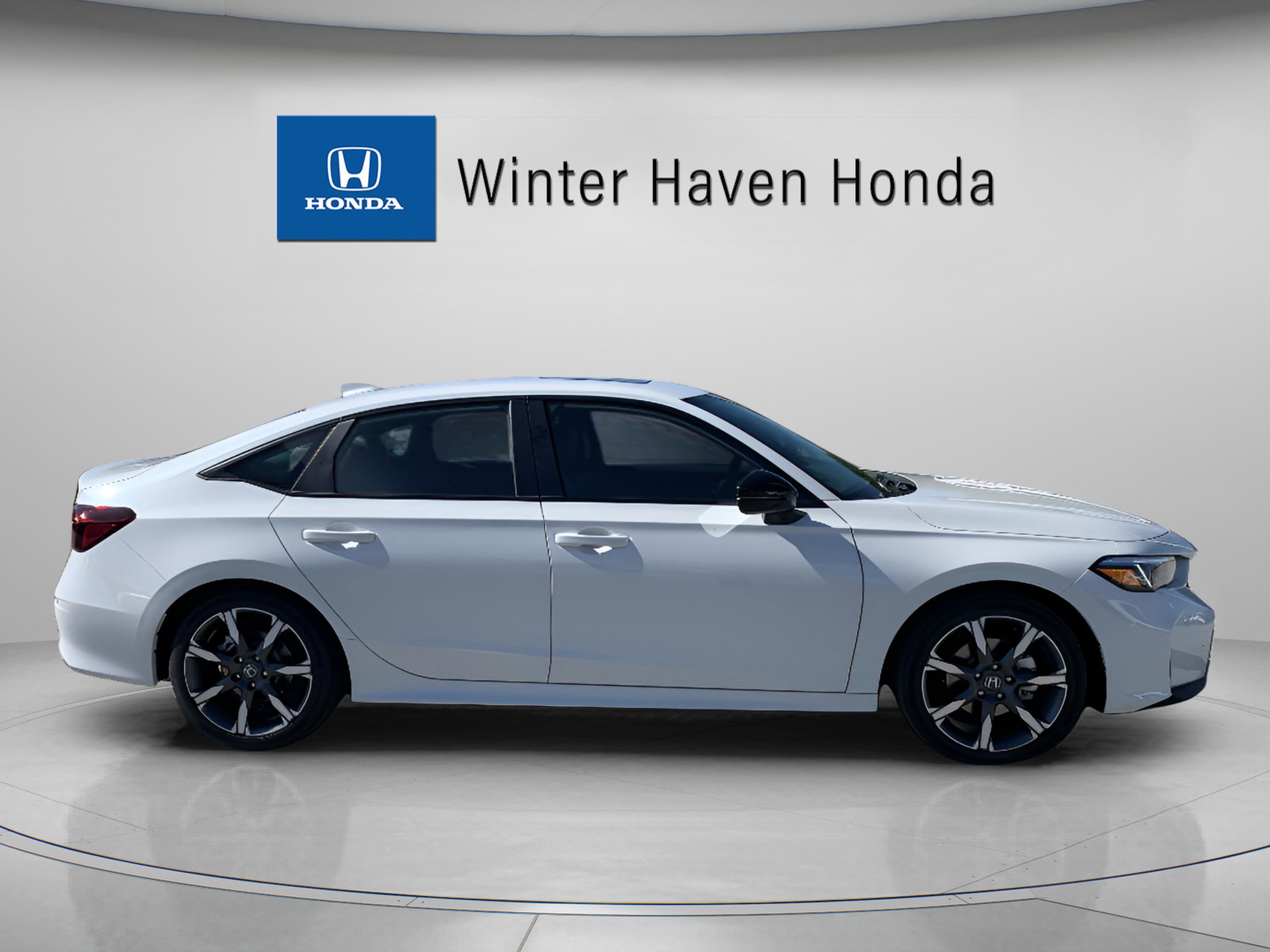2026 Honda Civic Hybrid photo 8
