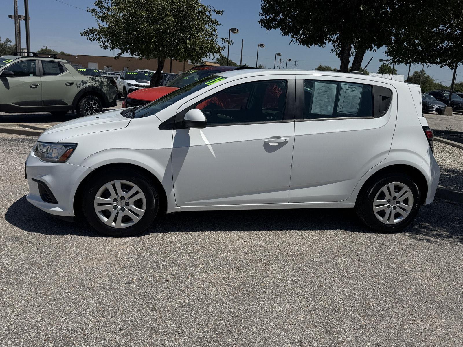 Used 2019 Chevrolet Sonic 1FL with VIN 1G1JG6SB9K4115833 for sale in Dodge City, KS