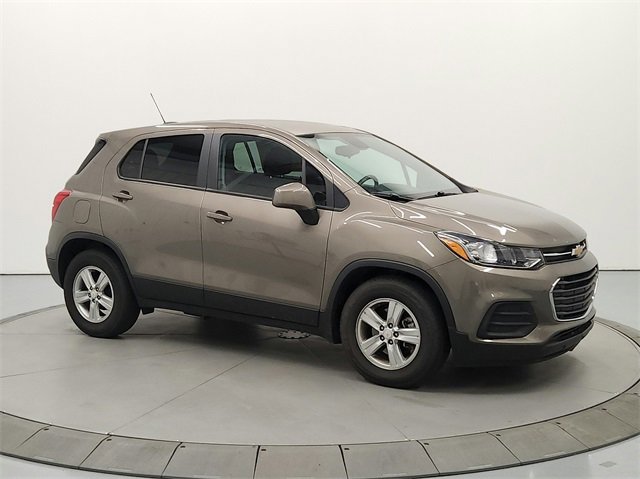 2022 Chevrolet Trax LS photo 8
