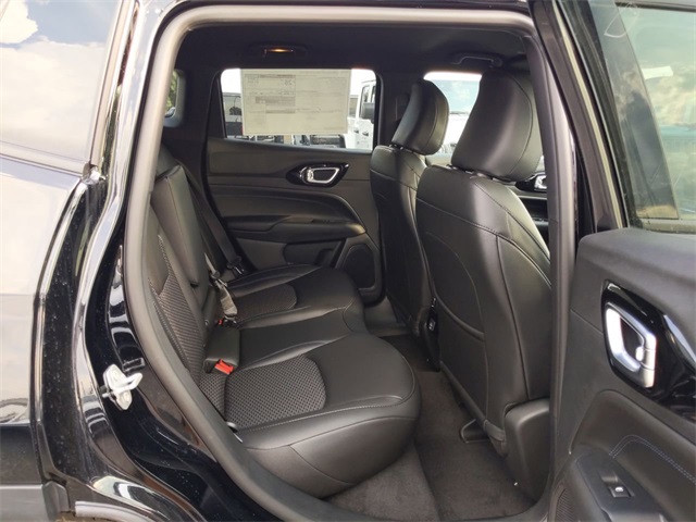 2026 Jeep Compass Latitude photo 25