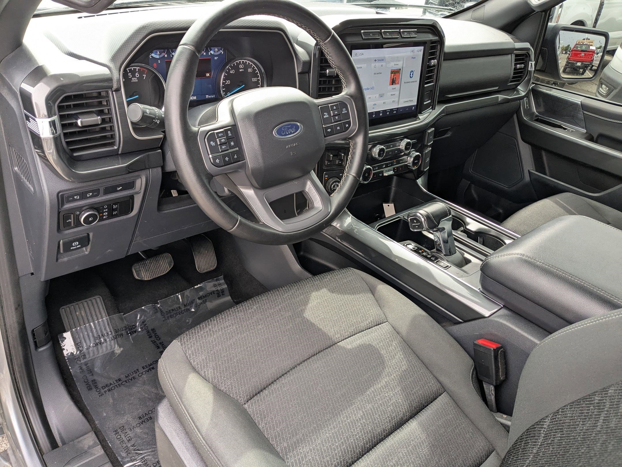 2023 Ford F-150 XLT photo 13