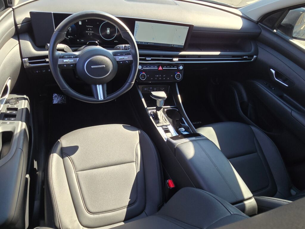 2025 Hyundai Tucson SEL Convenience photo 17