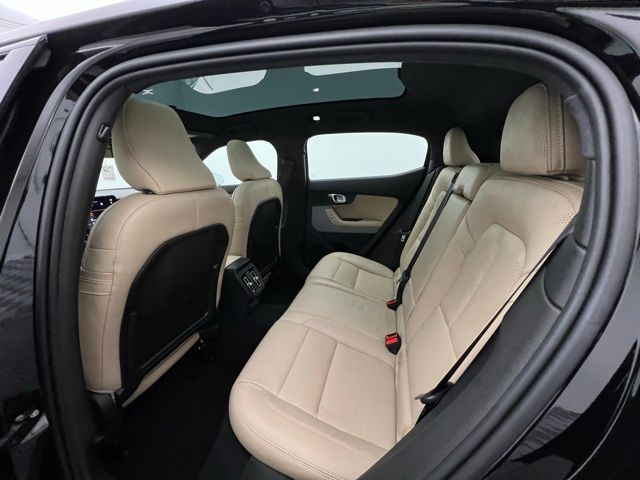 2022 Polestar PS2 e-AWD photo 25