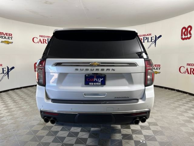2023 Chevrolet Suburban Premier photo 6