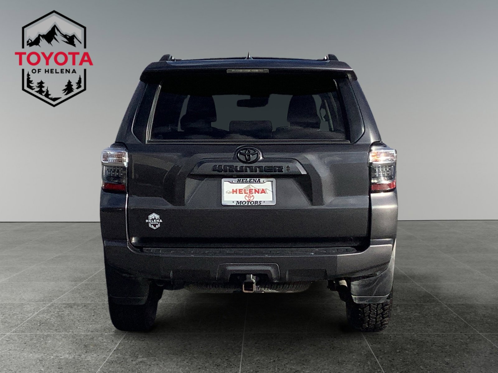 2023 Toyota 4Runner SR5 photo 3