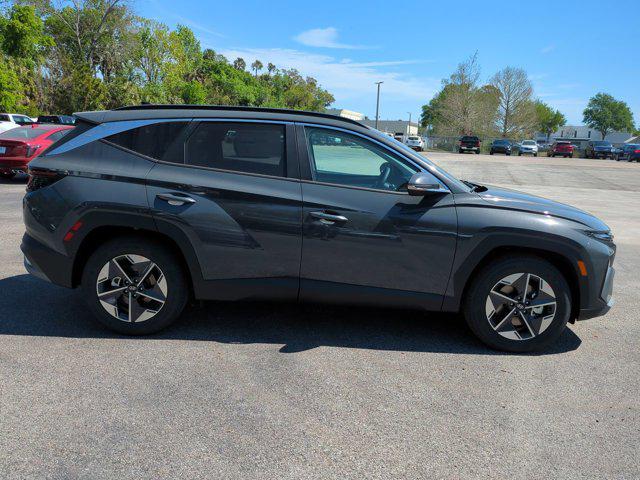 2025 Hyundai Tucson SEL Convenience photo 2