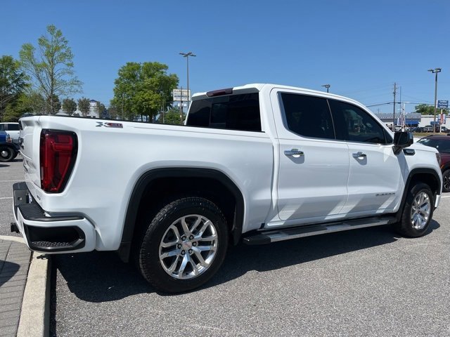 2021 Gmc Sierra 1500 SLT photo 3
