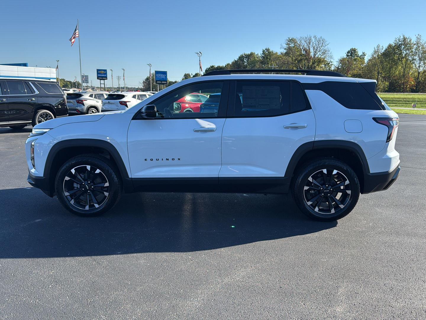 2026 Chevrolet Equinox RS photo 3