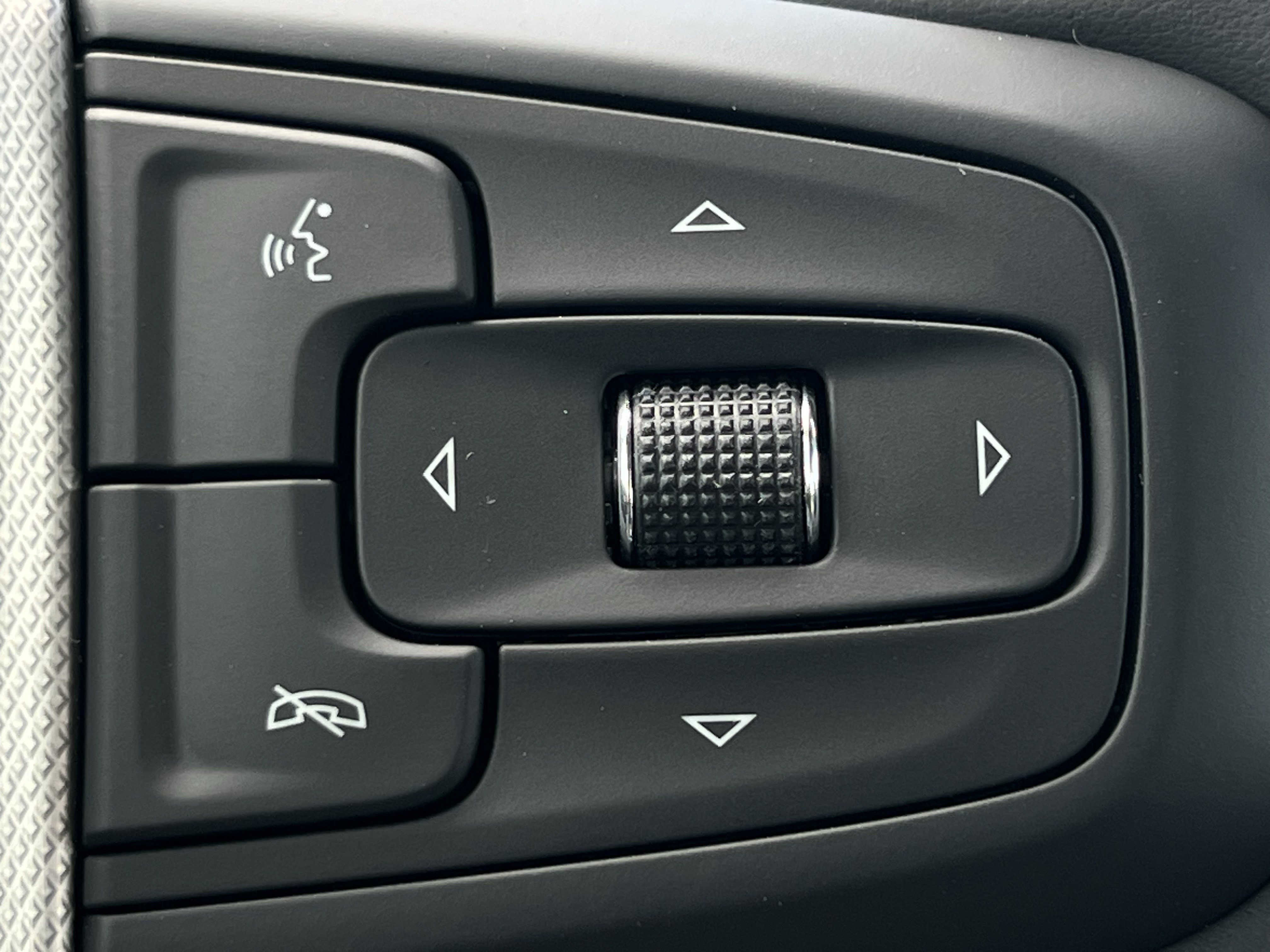 2026 Gmc Sierra 1500 Denali photo 9