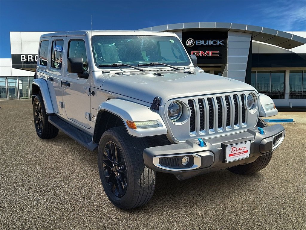 2023 Jeep Wrangler 4xe Sahara's photo