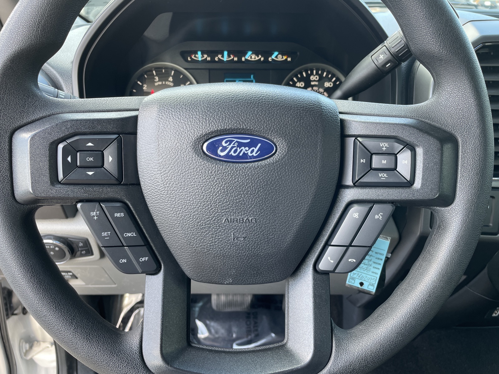 2020 Ford F-150 XLT photo 22