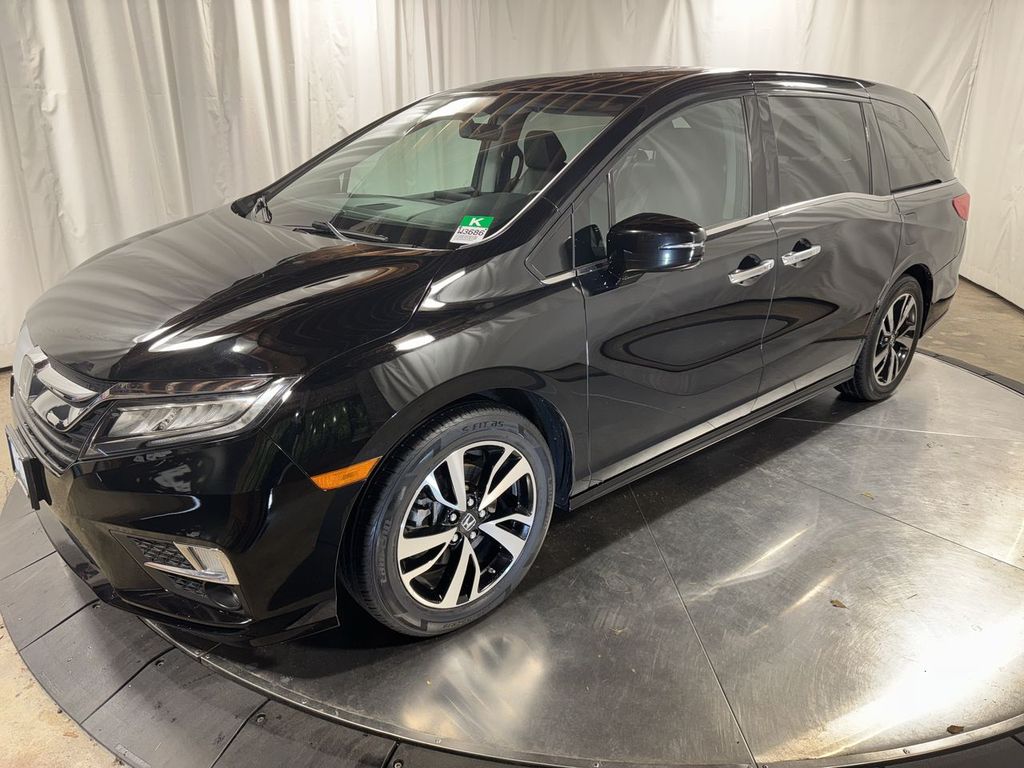 2019 Honda Odyssey Elite's photo