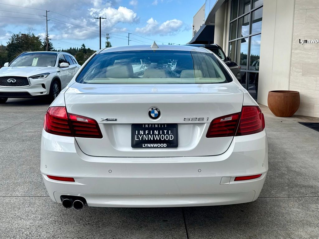 2015 Bmw 528i xDrive Sedan photo 4