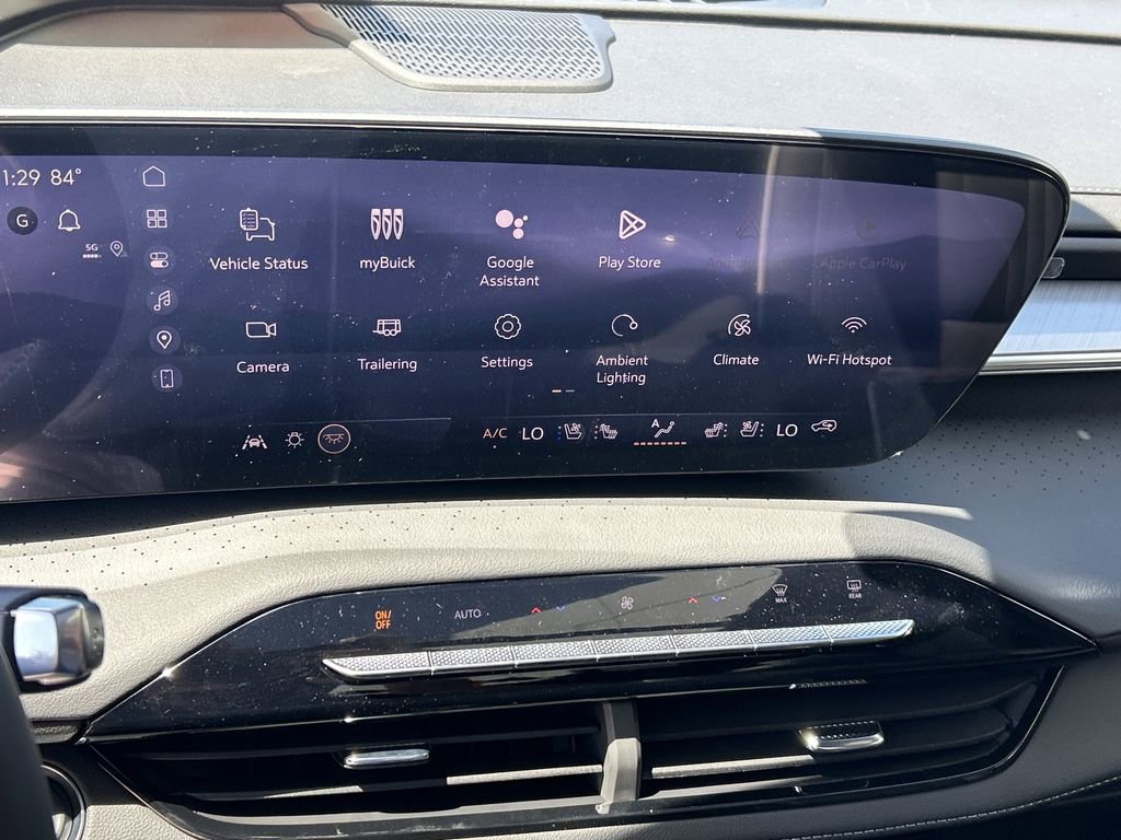 2026 Buick Enclave Avenir photo 24