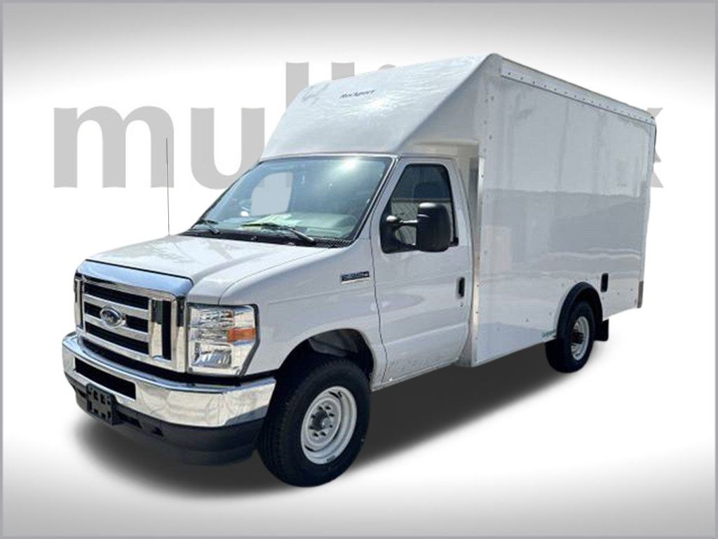 2025 Ford E-350 Base photo 12
