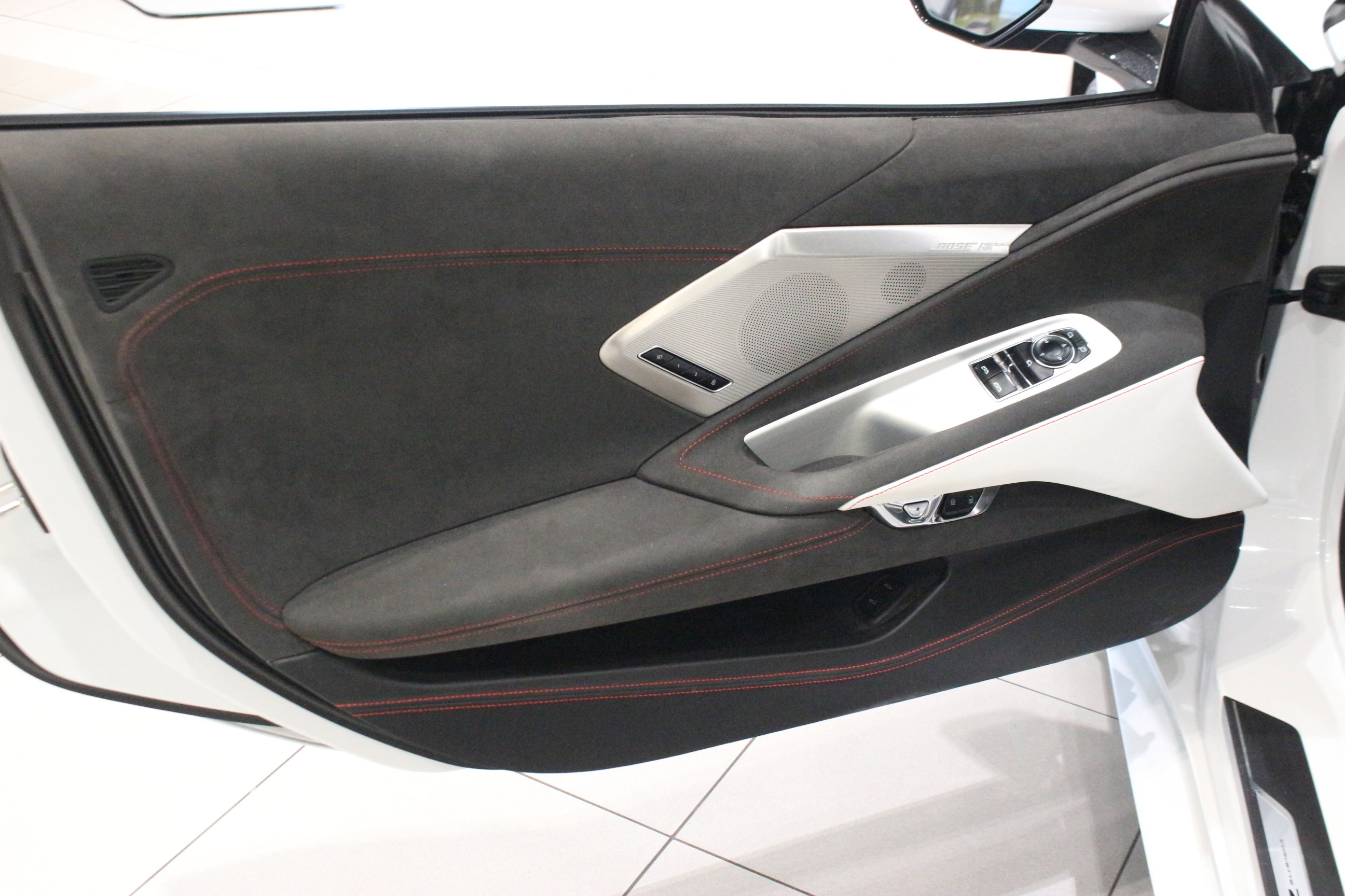 2023 Chevrolet Corvette Stingray 3LT photo 13