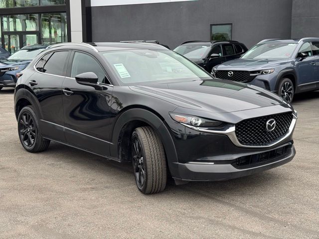 2024 Mazda CX-30 2.5 Turbo Premium photo 3