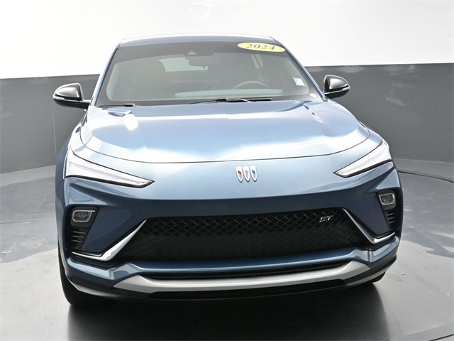 2024 Buick Envista ST photo 2