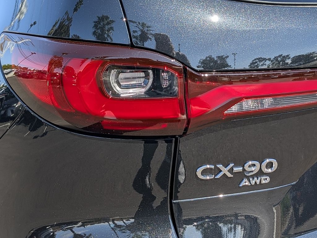 2026 Mazda CX-90 3.3 Turbo Preferred photo 9