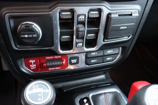2020 Jeep Wrangler Unlimited Rubicon photo 25