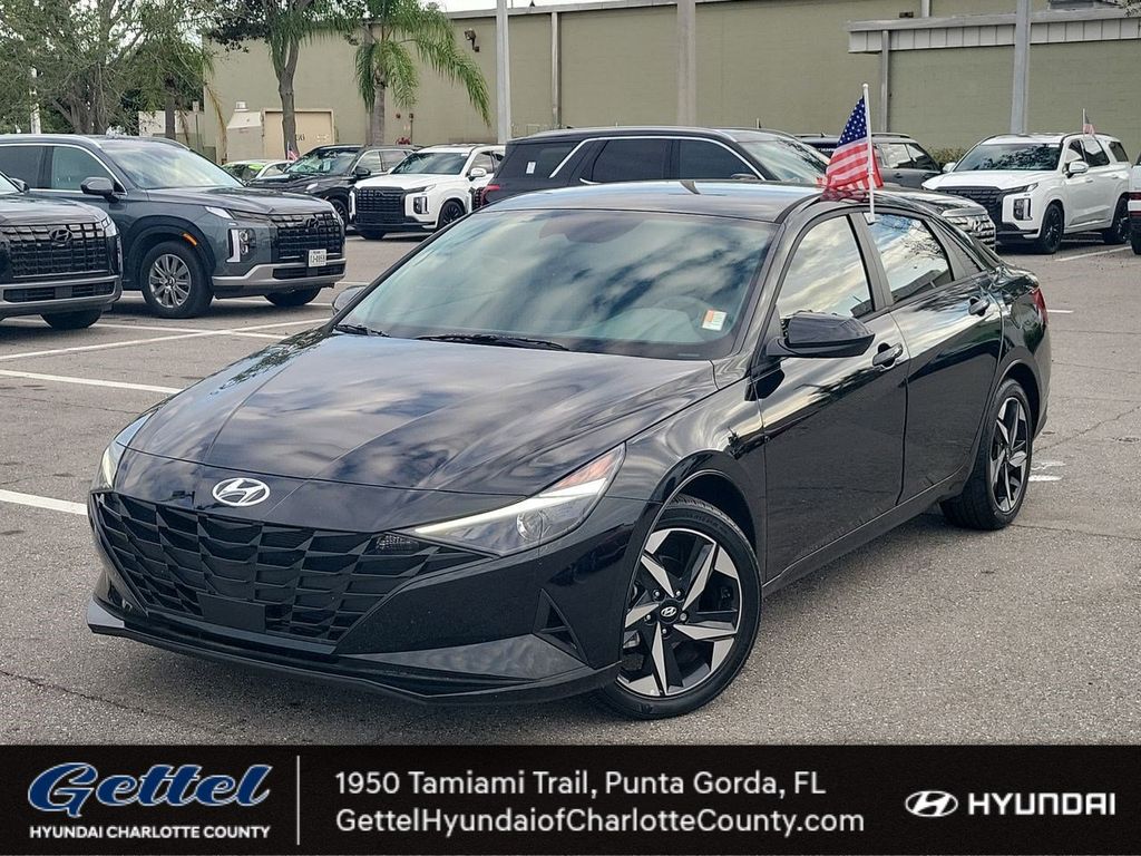 2023 Hyundai Elantra SEL
