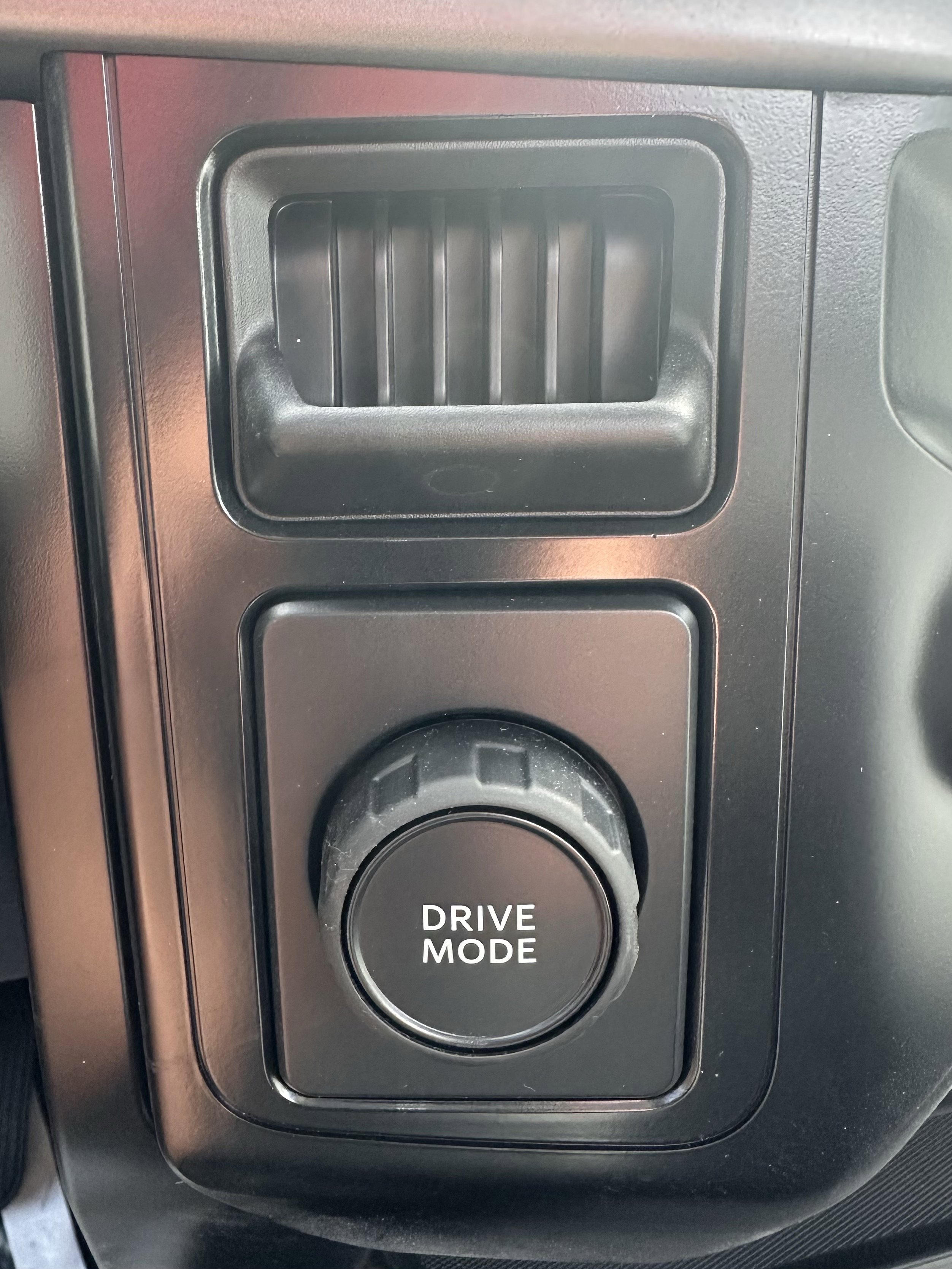 2024 Ford F-150 XL photo 3