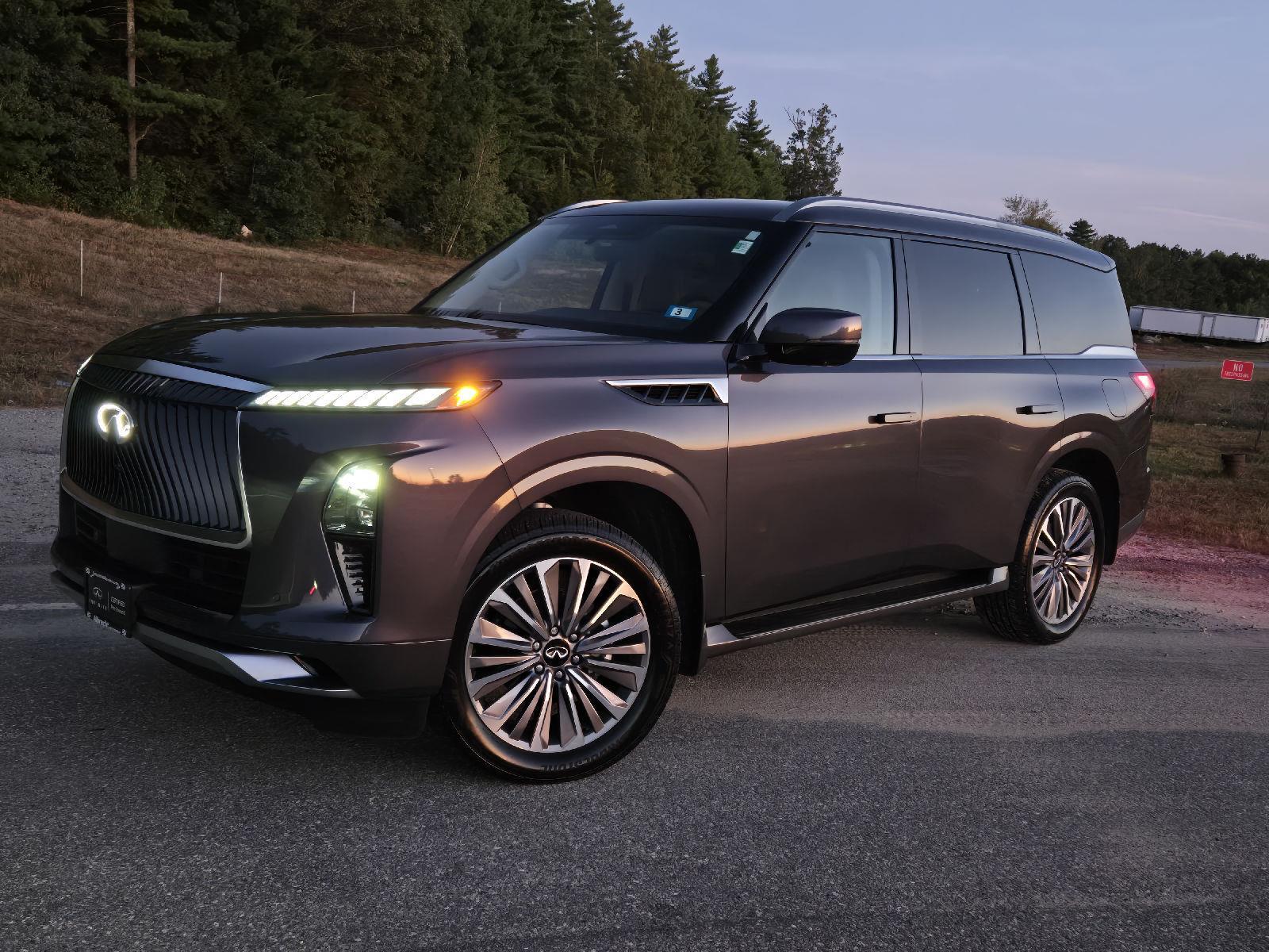 2025 Infiniti QX80 Luxe photo 6