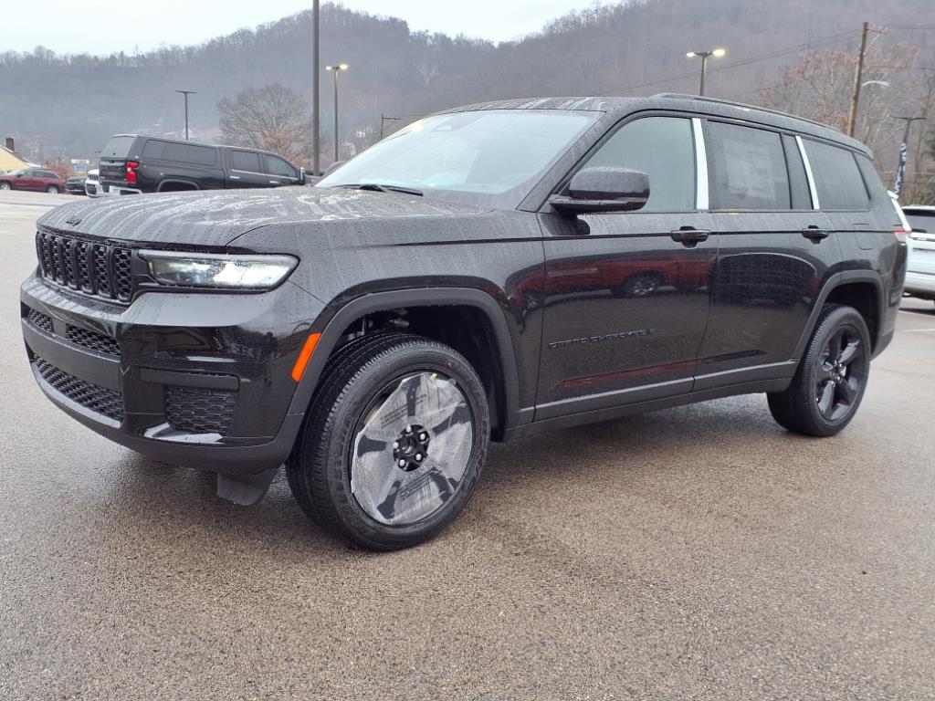 2025 Jeep Grand Cherokee Altitude X photo 2