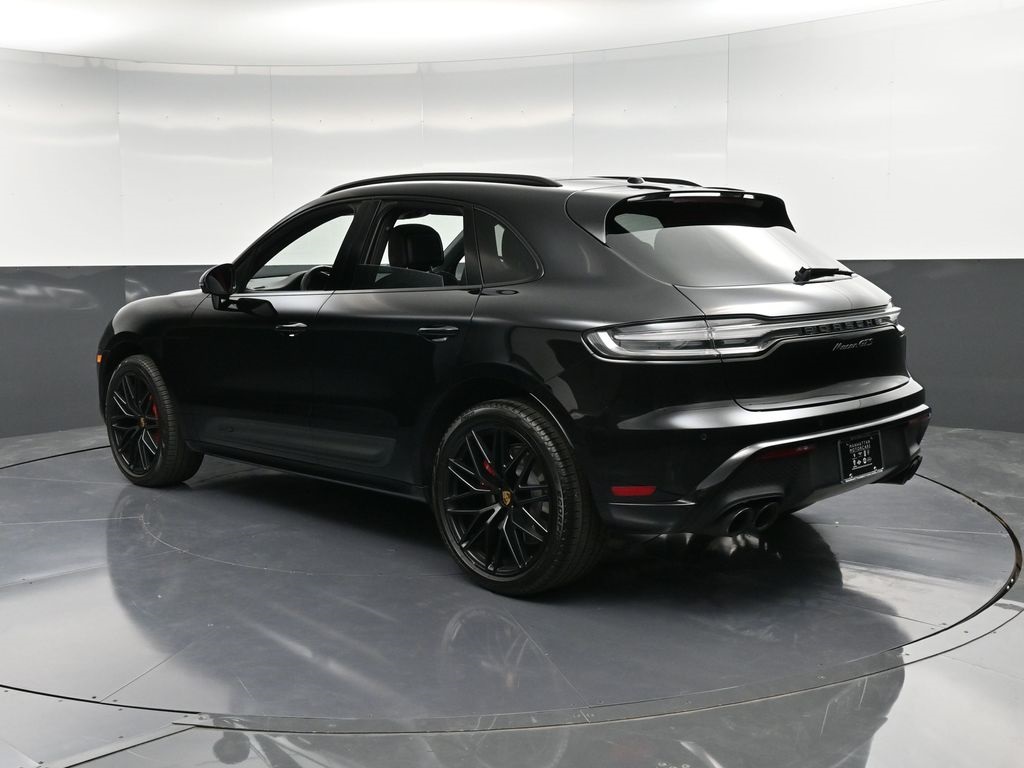 2023 Porsche Macan GTS photo 2