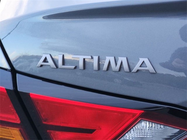 2025 Nissan Altima 2.5 S photo 4