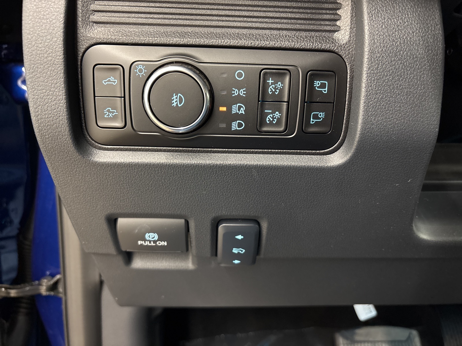 2026 Ford F-350 Lariat photo 14
