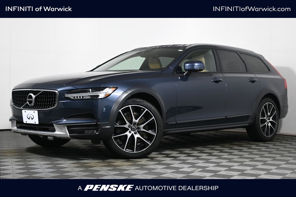 2020 Volvo V90 Cross Country