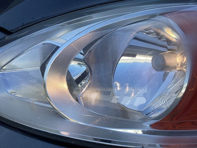 2016 Ford C-Max Hybrid SEL photo 5