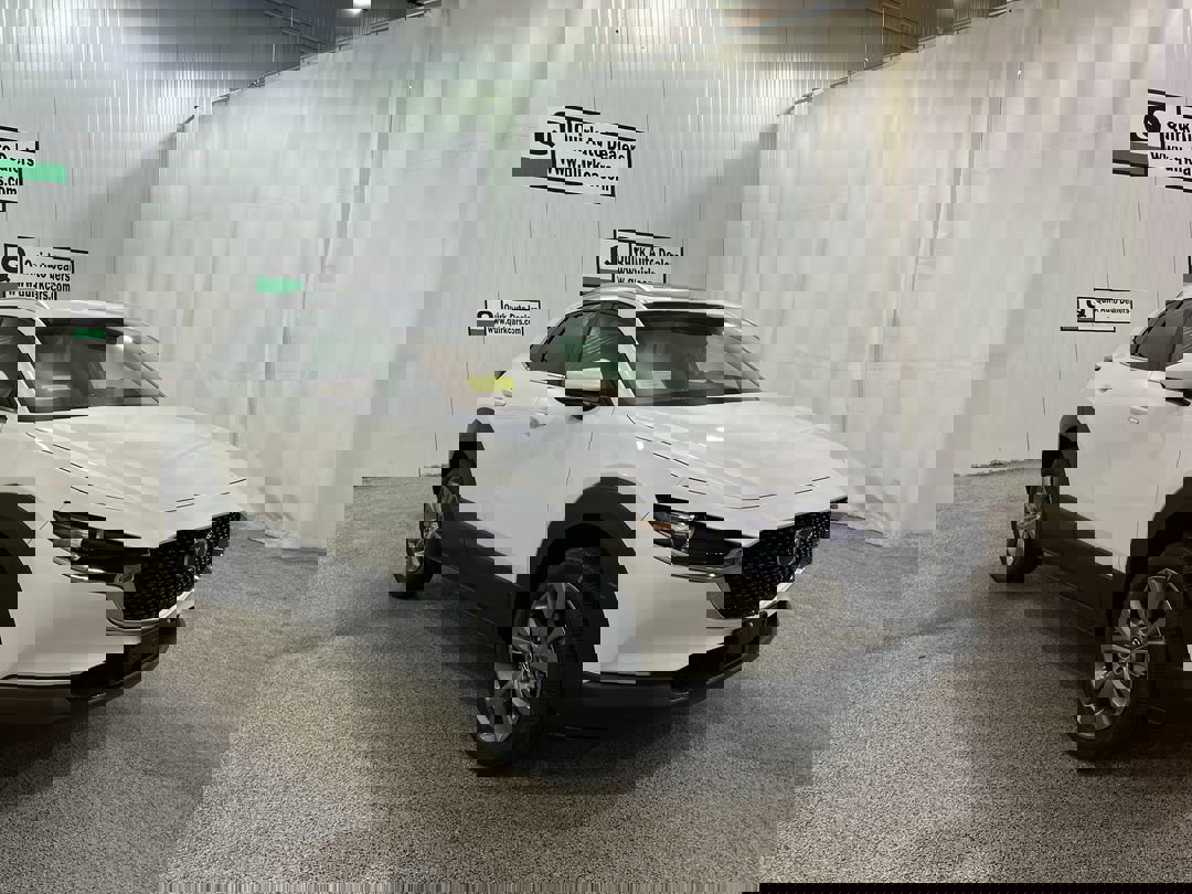 2025 Mazda CX-30 2.5 S Preferred photo 2