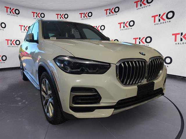 2023 BMW X5 40i's photo