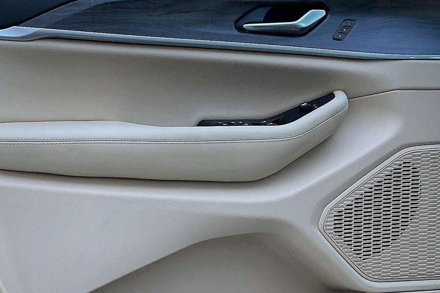 2025 Jeep Grand Cherokee Limited photo 25