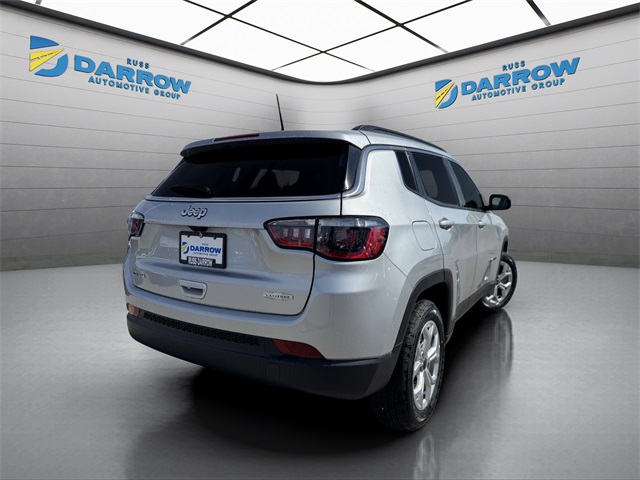 2025 Jeep Compass Latitude photo 5