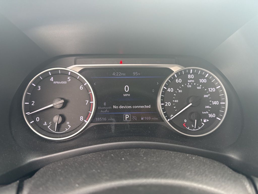 2024 Nissan Sentra SV photo 14