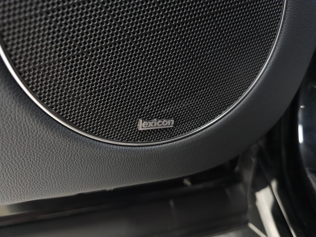 2023 Genesis GV70 3.5T Sport Advanced photo 11