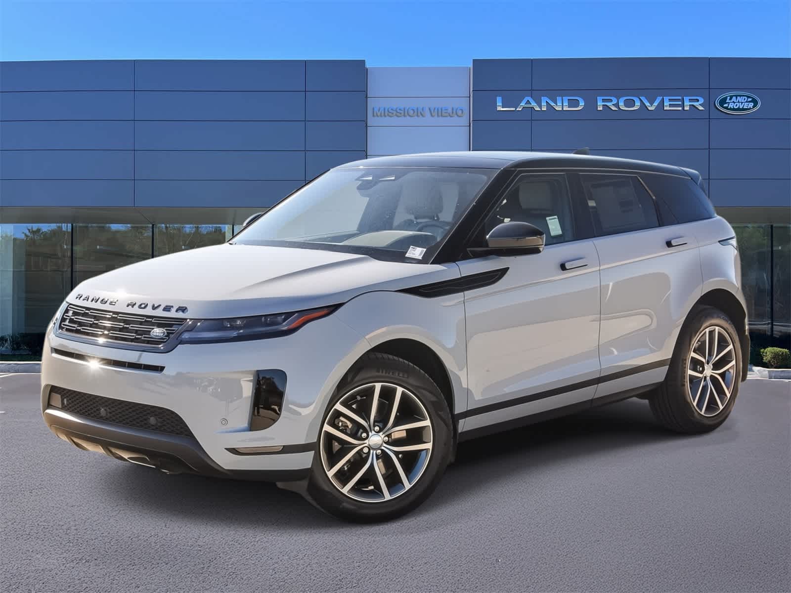2026 Land Rover Range Rover Evoque