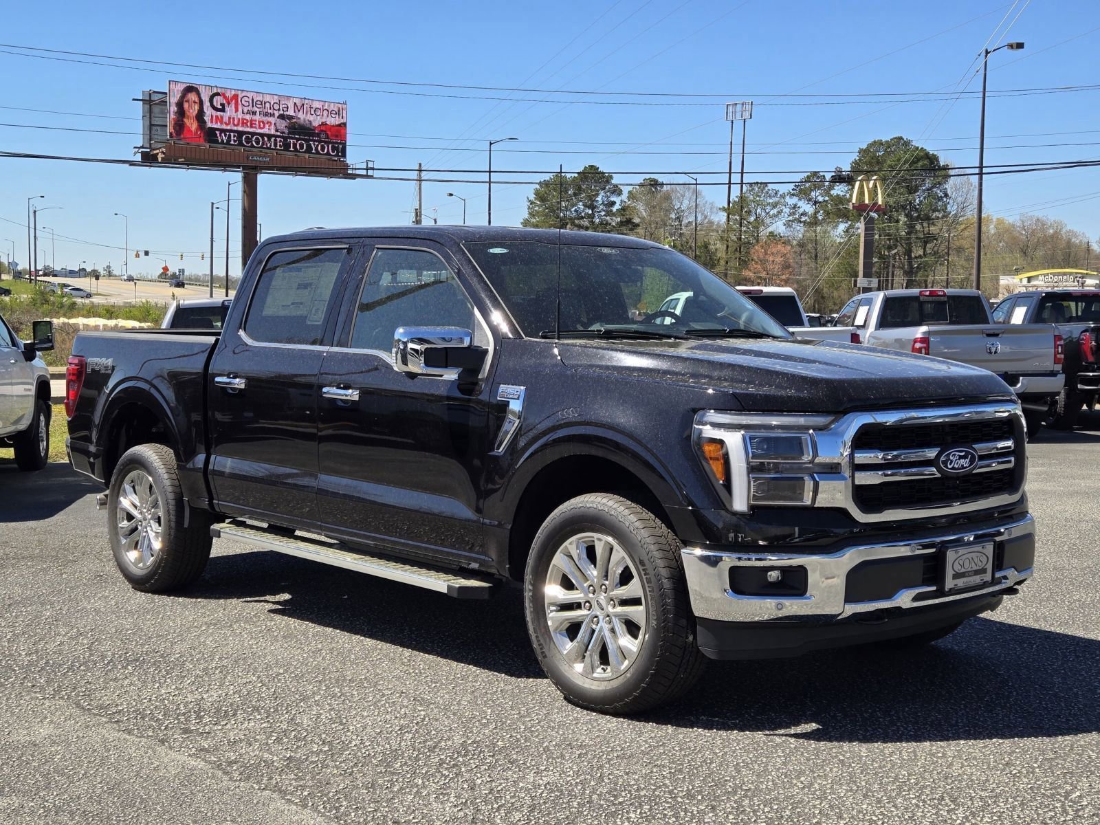 2025 Ford F-150 Lariat photo 4