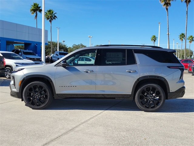 2026 Chevrolet Traverse RS photo 3