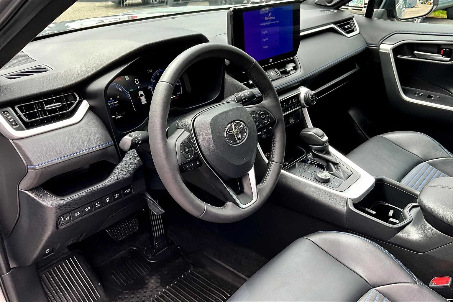 2023 Toyota RAV4 Hybrid XSE photo 15